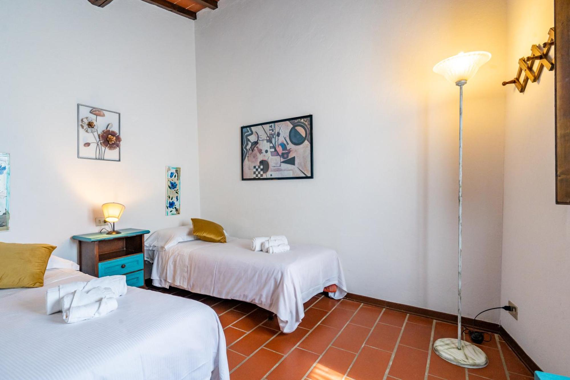 Borgo La Casaccia Apartment มอนตาโยเน ภายนอก รูปภาพ